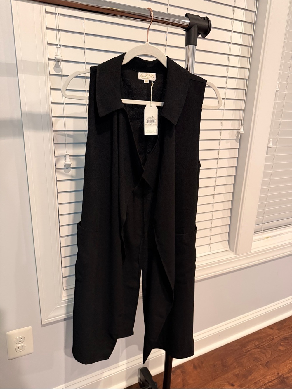 Mud Pie Black Sleeveless Long Vest with Collar